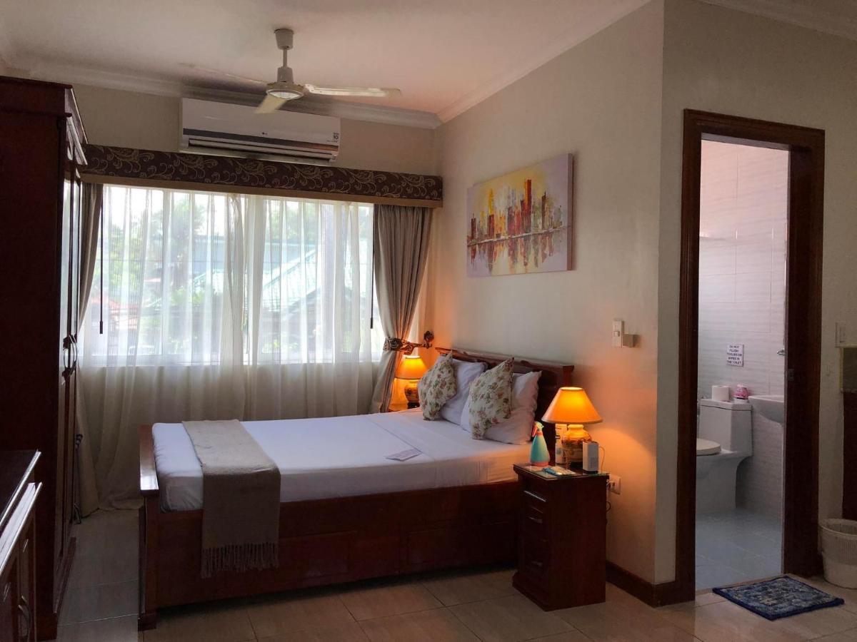 Ocean Breeze Resort Toledo Bagian luar foto